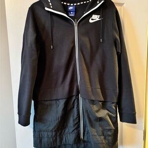 Nike Women's Black Full-Zip Hoodie Jacket